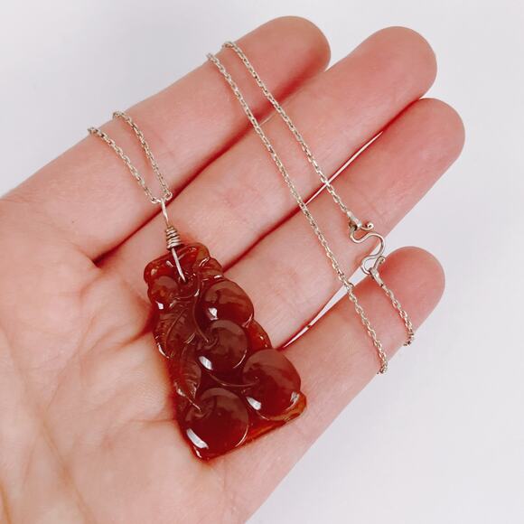 Vintage Faux Carnelian Molded Glass Fruit Pendant Sterling Silver Necklace 23" - Picture 3 of 12